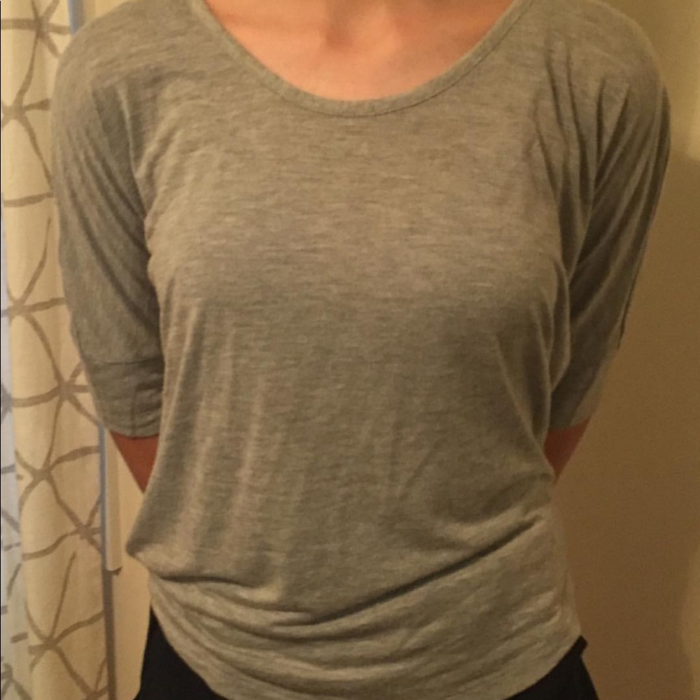Stretchy Reebok T-shirt